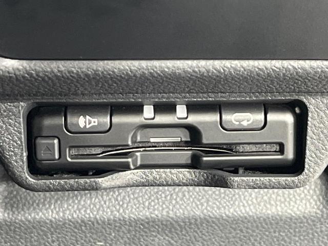 クロストレック ツーリング 4WD 純正11.6型ディスプレイオーディオ 全方位カメラ アイサイトセイフティプラス(支援+拡張) 全車速追従機能付クルーズコントロール ドライブレコーダー ETC LEDヘッド 禁煙車(8枚目)