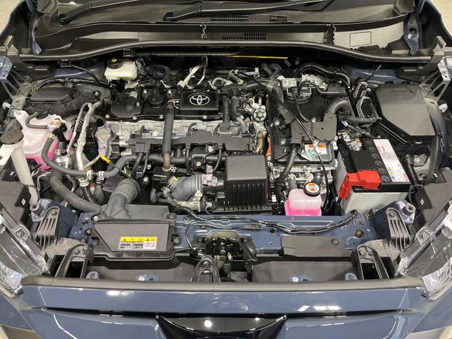 カローラクロス ハイブリッド Z 4WD パノラマルーフ 純正10.5インチナビ 全方位カメラ アドバンストパーク ブラインドスポットモニター 寒冷地仕様 セーフティセンス シートヒーター ステアリングヒーター 禁煙車(19枚目)