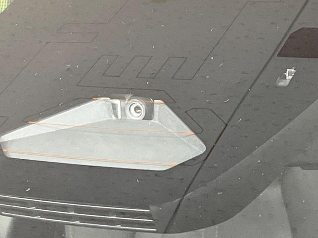 カローラクロス ハイブリッド Z 4WD パノラマルーフ 純正10.5インチナビ 全方位カメラ アドバンストパーク ブラインドスポットモニター 寒冷地仕様 セーフティセンス シートヒーター ステアリングヒーター 禁煙車(26枚目)