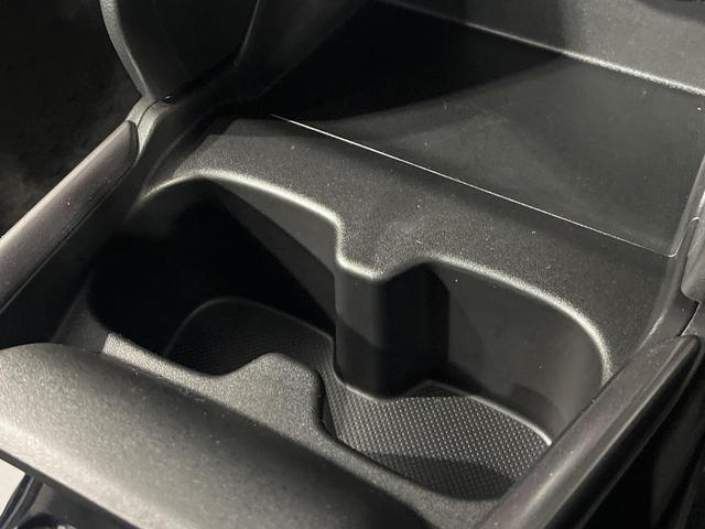 スイフト ハイブリッドMX 4WD 純正9インチナビ 全方位カメラ 禁煙車 セーフティサポート シートヒーター アダプティブクルーズ LEDヘッド オートハイビーム スマートキー ステアリングスイッチ Bluetooth再生(50枚目)