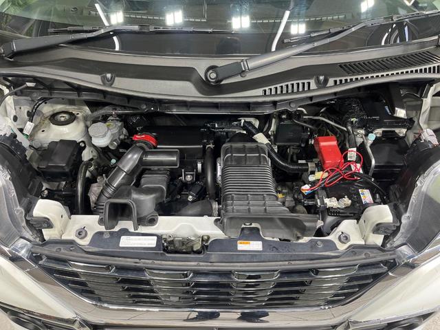 スペーシアカスタム ハイブリッドＸＳターボ　４ＷＤ　８インチナビ　両側電動スライドドア　全方位カメラ　セーフティサポート　アダプティブクルーズ　シートヒーター　ＬＥＤヘッド　ドライブレコーダー　ＥＴＣ　Ｂｌｕｅｔｏｏｔｈ再生　禁煙車（19枚目）