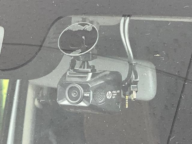 スペーシアカスタム ハイブリッドＸＳターボ　４ＷＤ　８インチナビ　両側電動スライドドア　全方位カメラ　セーフティサポート　アダプティブクルーズ　シートヒーター　ＬＥＤヘッド　ドライブレコーダー　ＥＴＣ　Ｂｌｕｅｔｏｏｔｈ再生　禁煙車（40枚目）