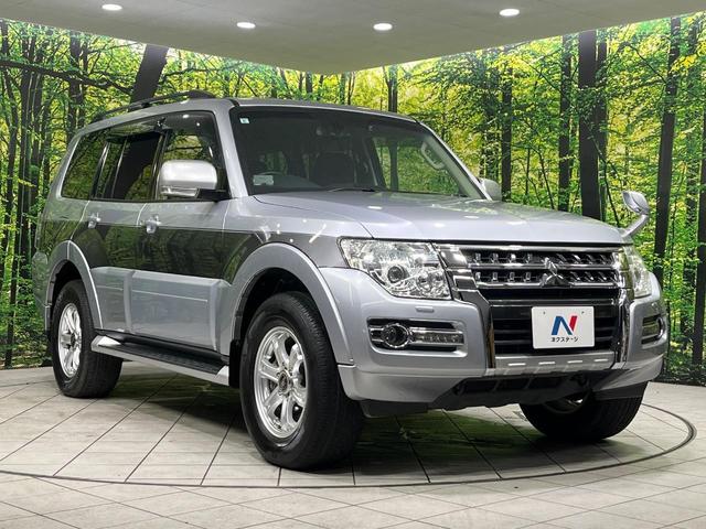 パジェロ ロング　エクシード　４ＷＤ　ディーゼルターボ　９インチナビ　バックカメラ　ロックフォードサウンドシステム　シートヒーター　７人乗り　ドライブレコーダー　ＥＴＣ　ＨＩＤヘッド　Ｂｌｕｅｔｏｏｔｈ再生　禁煙車（18枚目）