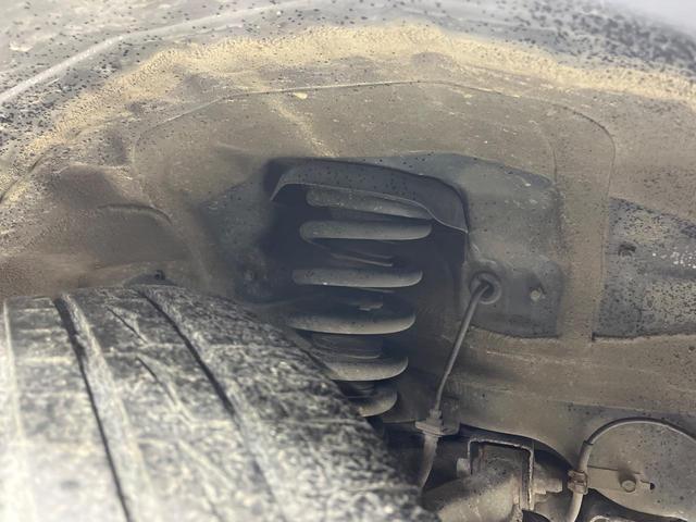 パジェロ ロング　エクシード　４ＷＤ　ディーゼルターボ　９インチナビ　バックカメラ　ロックフォードサウンドシステム　シートヒーター　７人乗り　ドライブレコーダー　ＥＴＣ　ＨＩＤヘッド　Ｂｌｕｅｔｏｏｔｈ再生　禁煙車（22枚目）