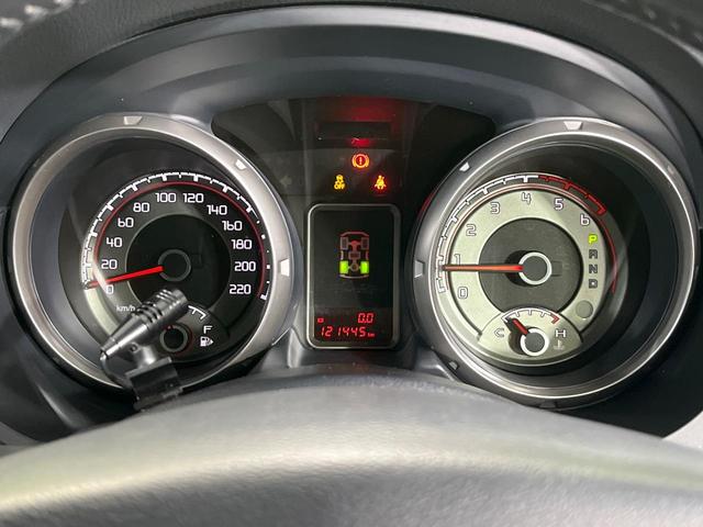 パジェロ ロング　エクシード　４ＷＤ　ディーゼルターボ　９インチナビ　バックカメラ　ロックフォードサウンドシステム　シートヒーター　７人乗り　ドライブレコーダー　ＥＴＣ　ＨＩＤヘッド　Ｂｌｕｅｔｏｏｔｈ再生　禁煙車（34枚目）