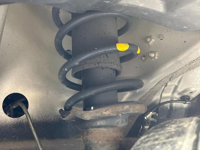 ハスラー タフワイルド 4WD 純正ナビ 全周囲カメラ デュアルブレーキサポート シートヒーター オートエアコン オートライト 禁煙車 スマートキー ハーフレザーシート HIDヘッドランプ ブラックルーフ ブラックリアピラー(21枚目)