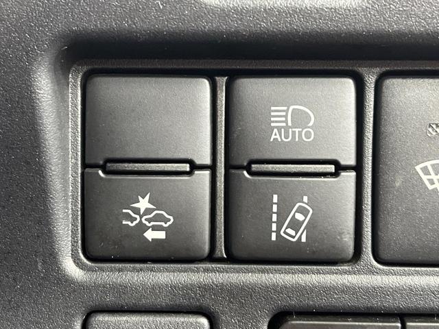 ヴォクシー ZS 4WD 両側電動スライド 9型BIG-X バックカメラ 寒冷地仕様 セーフティセンス 禁煙車 クリアランスソナー スマートキー LEDヘッド ETC クルーズコントロール オートマチックハイビーム(6枚目)