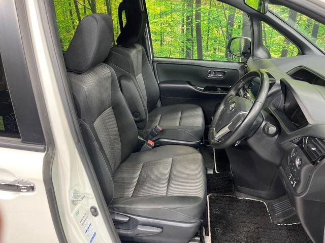 ヴォクシー ZS 4WD 両側電動スライド 9型BIG-X バックカメラ 寒冷地仕様 セーフティセンス 禁煙車 クリアランスソナー スマートキー LEDヘッド ETC クルーズコントロール オートマチックハイビーム(9枚目)