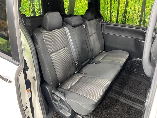 ヴォクシー ZS 4WD 両側電動スライド 9型BIG-X バックカメラ 寒冷地仕様 セーフティセンス 禁煙車 クリアランスソナー スマートキー LEDヘッド ETC クルーズコントロール オートマチックハイビーム(10枚目)