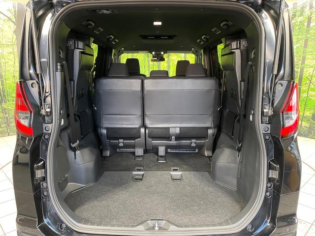 ノア S-G 4WD 純正8インチナビ バックカメラ 両側電動スライドドア プリクラッシュセーフティ 寒冷地仕様 レーダークルーズコントロール ETC 禁煙車 オートマチックハイビーム LEDフロントフォグランプ(12枚目)