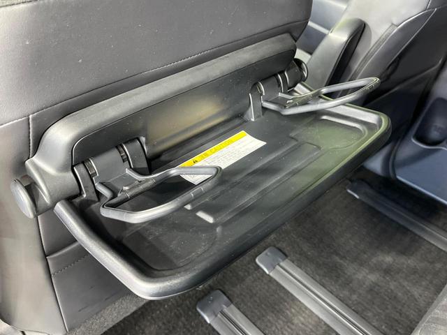 ノア S-G 4WD 純正8インチナビ バックカメラ 両側電動スライドドア プリクラッシュセーフティ 寒冷地仕様 レーダークルーズコントロール ETC 禁煙車 オートマチックハイビーム LEDフロントフォグランプ(57枚目)