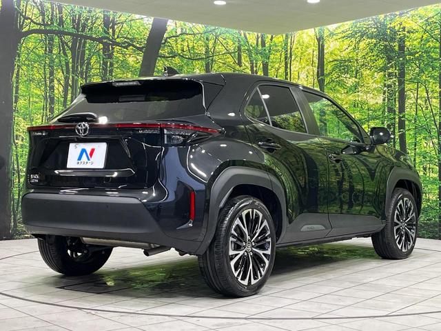 ヤリスクロス Z 4WD 禁煙車 純正8型ナビ 全方位カメラ 寒冷地仕様 ステアリングヒーター シートヒーター ドラレコ ETC2.0 セーフティセンス レーダークルーズ LEDヘッド Bluetooth再生(18枚目)