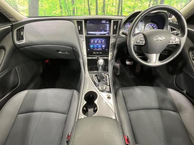 スカイライン ３５０ＧＴ　ＦＯＵＲ　ハイブリッド　４ＷＤ　禁煙車　純正コネクトナビ　Ｂｌｕｅｔｏｏｔｈ再生　バックカメラ　クルーズコントロール　パワーシート　ＥＴＣ　スマートキー　ＬＥＤヘッド　オートライト　純正１７インチアルミ（2枚目）