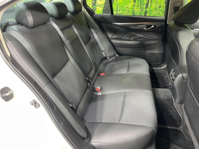 スカイライン ３５０ＧＴ　ＦＯＵＲ　ハイブリッド　４ＷＤ　禁煙車　純正コネクトナビ　Ｂｌｕｅｔｏｏｔｈ再生　バックカメラ　クルーズコントロール　パワーシート　ＥＴＣ　スマートキー　ＬＥＤヘッド　オートライト　純正１７インチアルミ（10枚目）