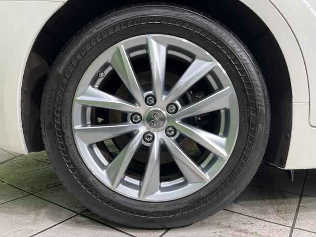 スカイライン ３５０ＧＴ　ＦＯＵＲ　ハイブリッド　４ＷＤ　禁煙車　純正コネクトナビ　Ｂｌｕｅｔｏｏｔｈ再生　バックカメラ　クルーズコントロール　パワーシート　ＥＴＣ　スマートキー　ＬＥＤヘッド　オートライト　純正１７インチアルミ（62枚目）