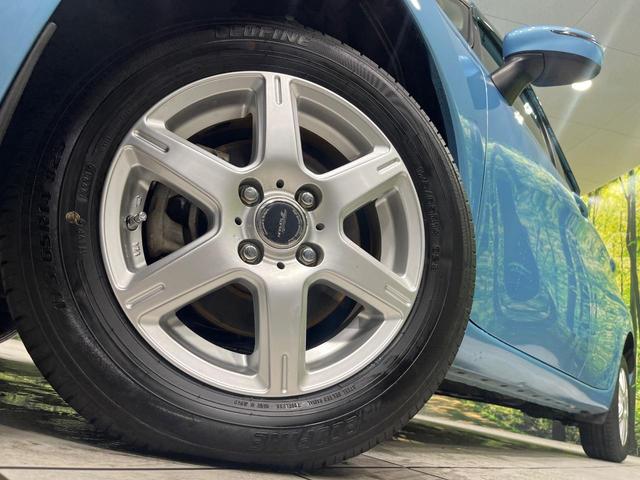 ノート Ｘ　ＦＯＵＲ　４ＷＤ　禁煙車　純正ＳＤナビ　バックカメラ　Ｂｌｕｅｔｏｏｔｈ再生　衝突被害軽減装置　ドライブレコーダー　ＥＴＣ　車線逸脱警報　ステアリングスイッチ　電動格納ミラー　１４インチアルミ（15枚目）