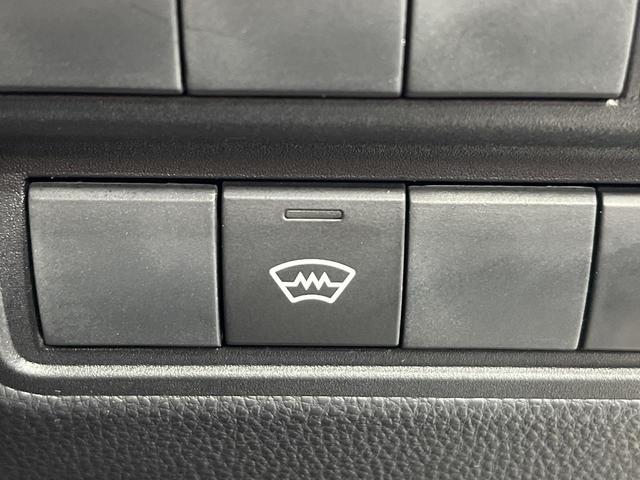 ヤリスクロス X 4WD 純正8型ディスプレイオーディオ バックカメラ 寒冷地仕様 セーフティセンス レーダークルーズ オートハイビーム ステアリングスイッチ Bluetooth再生 電動パーキングブレーキ 禁煙車(7枚目)