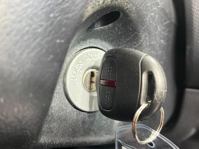 トッポ T 4WD インタークーラーターボチャージャー 禁煙車 シートヒーター HIDヘッド CDオーディオ キーレスエントリー 電動格納ミラー 純正14インチアルミホイール ベンチシート(5枚目)