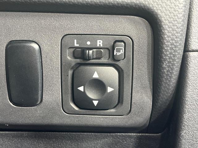 トッポ T 4WD インタークーラーターボチャージャー 禁煙車 シートヒーター HIDヘッド CDオーディオ キーレスエントリー 電動格納ミラー 純正14インチアルミホイール ベンチシート(6枚目)