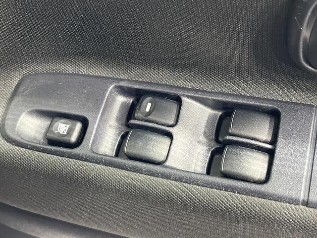 トッポ T 4WD インタークーラーターボチャージャー 禁煙車 シートヒーター HIDヘッド CDオーディオ キーレスエントリー 電動格納ミラー 純正14インチアルミホイール ベンチシート(36枚目)