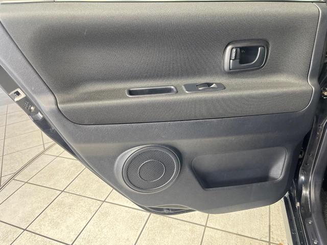 トッポ T 4WD インタークーラーターボチャージャー 禁煙車 シートヒーター HIDヘッド CDオーディオ キーレスエントリー 電動格納ミラー 純正14インチアルミホイール ベンチシート(46枚目)