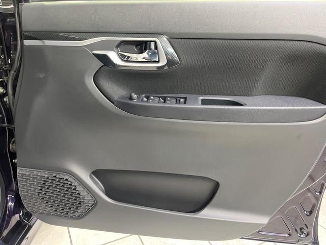 ステラ カスタムR スマートアシスト 4WD 衝突被害軽減システム 禁煙車 シートヒーター コーナーセンサー スマートキー LEDヘッドライト オートライト オートエアコン 純正14インチAW CD再生 ステアリングスイッチ LEDフォグ(30枚目)