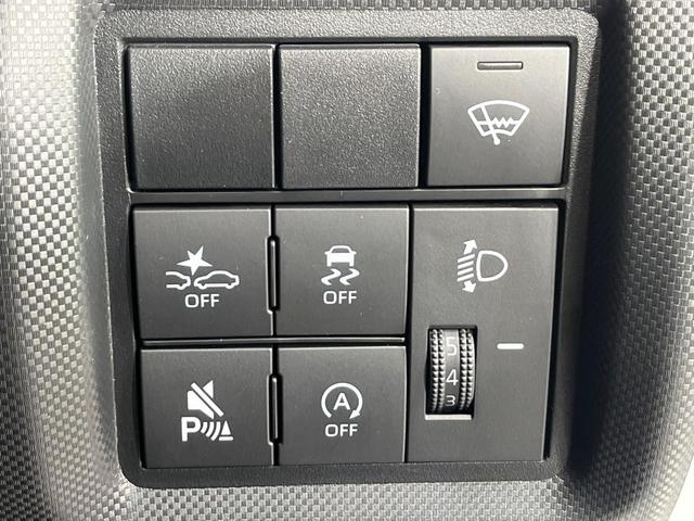 ライズ X 4WD 純正ナビ バックカメラ 寒冷地仕様 スマートアシスト 禁煙車 シートヒーター スマートキー LEDヘッド ETC オートマチックハイビーム オートライト 車線逸脱警報 先行車発進お知らせ機能(6枚目)