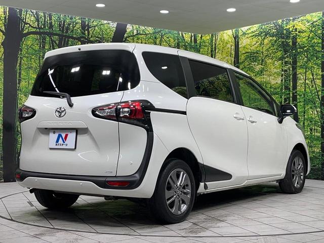 シエンタ G クエロ 4WD 純正9インチナビ 全方位カメラ 両側電動スライドドア セーフティセンス 寒冷地仕様 ステアリングヒーター シートヒーター LEDヘッド Bluetooth再生 ドライブレコーダー 禁煙車(18枚目)