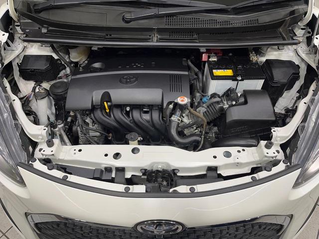 シエンタ G クエロ 4WD 純正9インチナビ 全方位カメラ 両側電動スライドドア セーフティセンス 寒冷地仕様 ステアリングヒーター シートヒーター LEDヘッド Bluetooth再生 ドライブレコーダー 禁煙車(19枚目)