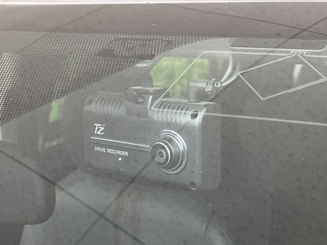 シエンタ G クエロ 4WD 純正9インチナビ 全方位カメラ 両側電動スライドドア セーフティセンス 寒冷地仕様 ステアリングヒーター シートヒーター LEDヘッド Bluetooth再生 ドライブレコーダー 禁煙車(56枚目)