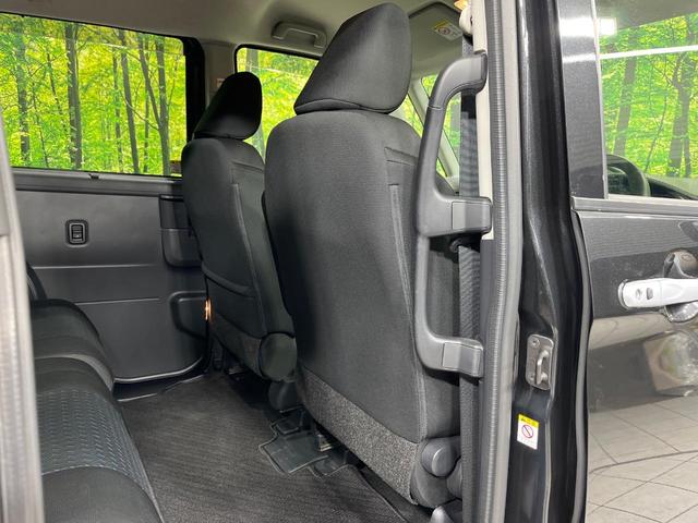 ルーミー カスタムG 4WD 9型ナビ 寒冷地仕様 両側電動ドア スマートアシスト バックカメラ 禁煙車 スマートキー LEDヘッド クルコン オートライト オートエアコン Bluetooth再生 フルセグ(44枚目)