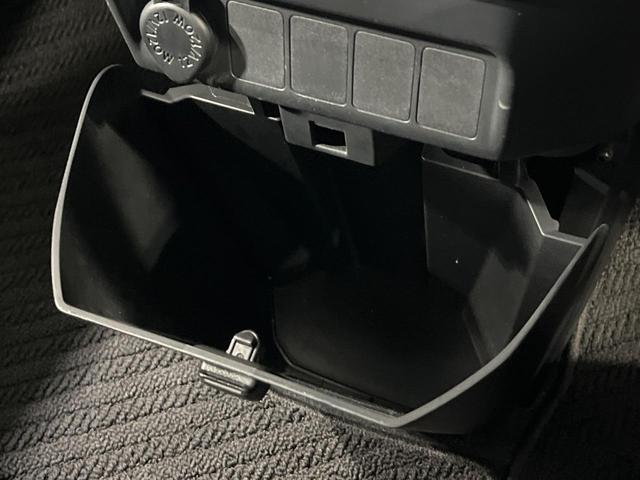 ルーミー カスタムG 4WD 9型ナビ 寒冷地仕様 両側電動ドア スマートアシスト バックカメラ 禁煙車 スマートキー LEDヘッド クルコン オートライト オートエアコン Bluetooth再生 フルセグ(52枚目)