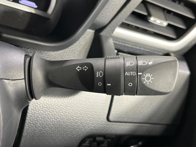 ルーミー カスタムG 4WD 9型ナビ 寒冷地仕様 両側電動ドア スマートアシスト バックカメラ 禁煙車 スマートキー LEDヘッド クルコン オートライト オートエアコン Bluetooth再生 フルセグ(58枚目)