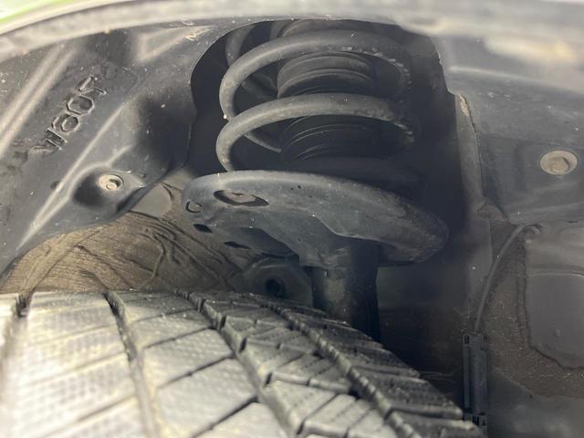 ヴォクシー ZS 煌III 4WD 9型SDナビ 両側電動スライドドア バックカメラ 寒冷地仕様 セーフティーセンス 禁煙車 コーナーセンサー スマートキー LEDヘッド ETC クルコン オートハイビーム オートエアコン(22枚目)