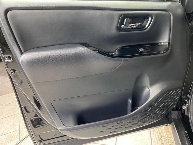 ヴォクシー ZS 煌III 4WD 9型SDナビ 両側電動スライドドア バックカメラ 寒冷地仕様 セーフティーセンス 禁煙車 コーナーセンサー スマートキー LEDヘッド ETC クルコン オートハイビーム オートエアコン(51枚目)