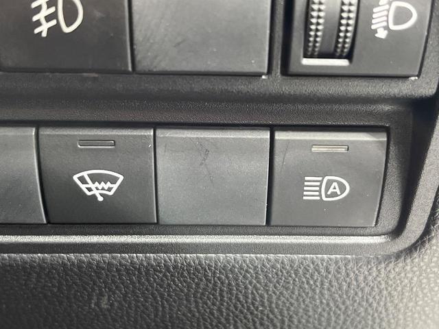 ヤリスクロス ハイブリッドZ 4WD 純正8型ナビ バックカメラ 寒冷地仕様 セーフティーセンス レーダークルーズ 禁煙車 パワーバックドア ドラレコ コーナーセンサー スマートキー LEDヘッド オートハイビーム(6枚目)