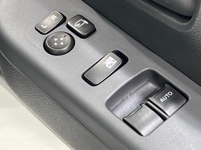 キャリイトラック ＫＸ　４ＷＤ　セーフティサポート　ＭＴ車　ドライブレコーダー　禁煙車　ＬＥＤヘッドランプ　オートライト　フロントフォグ　電動格納ミラー　オートマチックハイビーム　車線逸脱警報機能　リアパーキングセンサー（5枚目）