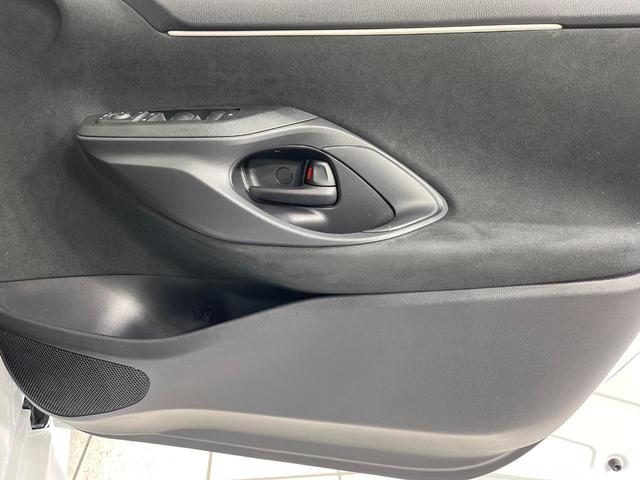 ヤリス X 4WD SDナビ バックカメラ 寒冷地仕様 セーフティセンス レーダークルーズ 禁煙車 コーナーセンサー スマートキー ETC オートハイビーム オートライト Bluetooth(48枚目)