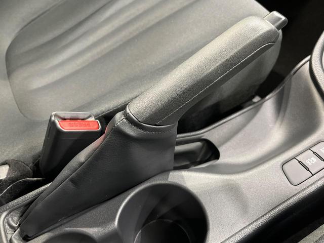 ヤリス X 4WD SDナビ バックカメラ 寒冷地仕様 セーフティセンス レーダークルーズ 禁煙車 コーナーセンサー スマートキー ETC オートハイビーム オートライト Bluetooth(50枚目)