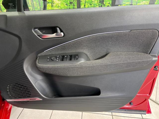 オーラ G FOUR 4WD 純正9インチナビ BOSEサウンド 全方位カメラ プロパイロット エマージェンシーブレーキ ドラレコ ETC LEDヘッド オートハイビーム シートヒーター ステアリングヒーター 禁煙車(25枚目)