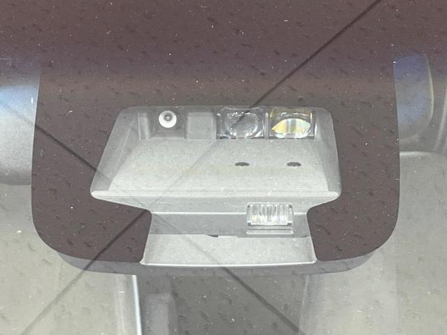 スペイド F クイーンII 4WD 禁煙車 純正SDナビ Bluetooth再生 電動スライドドア セーフティセンス オートハイビーム 車線逸脱警報 ドライブレコーダー ビルトインETC スマートキー(5枚目)