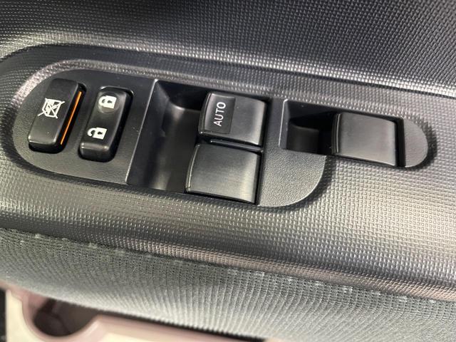 スペイド F クイーンII 4WD 禁煙車 純正SDナビ Bluetooth再生 電動スライドドア セーフティセンス オートハイビーム 車線逸脱警報 ドライブレコーダー ビルトインETC スマートキー(34枚目)