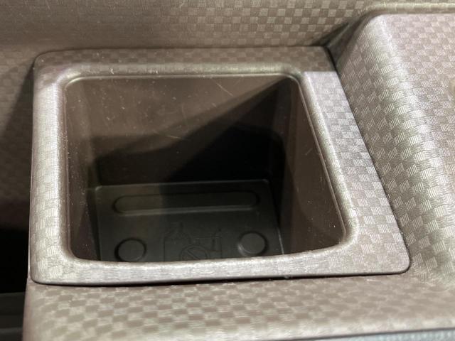 スペイド F クイーンII 4WD 禁煙車 純正SDナビ Bluetooth再生 電動スライドドア セーフティセンス オートハイビーム 車線逸脱警報 ドライブレコーダー ビルトインETC スマートキー(52枚目)