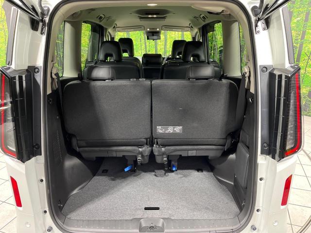 セレナ ハイウェイスターV 4WD 純正12.3インチナビ フリップダウンモニター 全方位カメラ 両側電動スライドドア エマージェンシーブレーキ プロパイロット インテリジェントルームミラー 禁煙車 ETC2.0(27枚目)