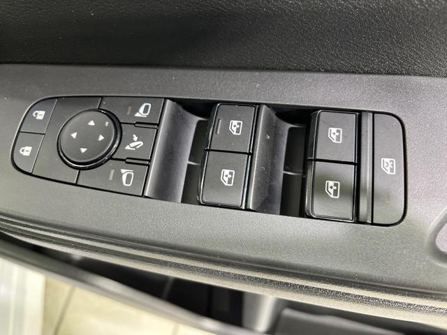 セレナ ハイウェイスターV 4WD 純正12.3インチナビ フリップダウンモニター 全方位カメラ 両側電動スライドドア エマージェンシーブレーキ プロパイロット インテリジェントルームミラー 禁煙車 ETC2.0(42枚目)