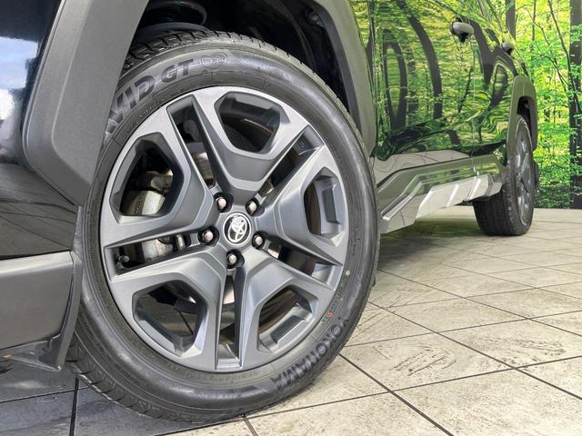 RAV4 ハイブリッドアドベンチャー 4WD TRDエアロ 純正10.5型ナビ 全方位カメラ 寒冷地仕様 パワーバックドア デジタルインナーミラー BSM セーフティセンス レーダークルーズ シートヒーター シートベンチレーション 禁煙車(15枚目)