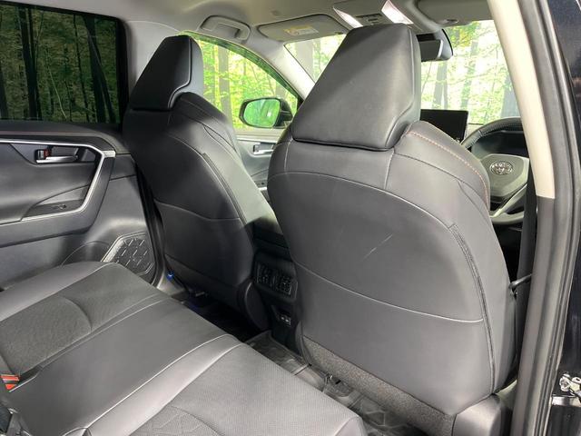 RAV4 ハイブリッドアドベンチャー 4WD TRDエアロ 純正10.5型ナビ 全方位カメラ 寒冷地仕様 パワーバックドア デジタルインナーミラー BSM セーフティセンス レーダークルーズ シートヒーター シートベンチレーション 禁煙車(26枚目)
