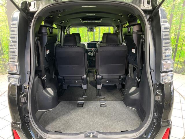 ヴォクシー ZS 4WD BIG-X11インチナビ 後席モニター 両側電動スライド 寒冷地仕様 セーフティセンス バックカメラ 禁煙車 LEDヘッド スマートキー ETC オートマチックハイビーム オートライト(12枚目)