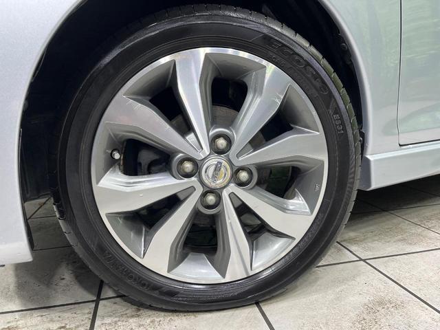 デイズ ハイウェイスター Gターボ 4WD ターボ 純正SDナビ 全周囲カメラ 禁煙車 シートヒーター スマートキー HIDヘッド シートヒーター オートライト オートエアコン 純正15インチアルミ CD フルセグ(14枚目)