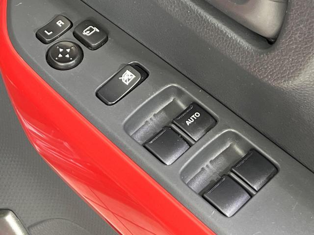 ハスラー Jスタイル 4WD SDナビ セーフティサポート 禁煙車 スマートキー HIDヘッド ETC シートヒーター ダウンヒルアシスト オートライト オートエアコン Bluetooth CD DVD再生 フルセグ(28枚目)